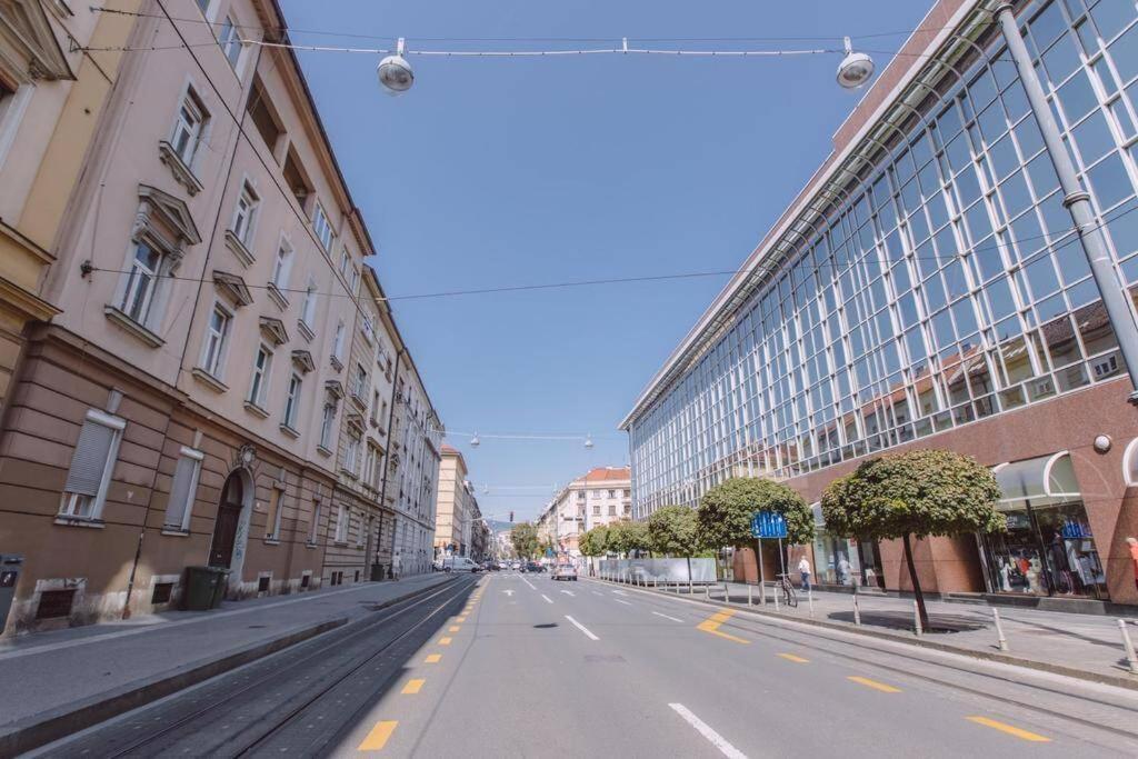Alenka'S Place, Fiber Optic Wi Fi Zagreb Exterior foto